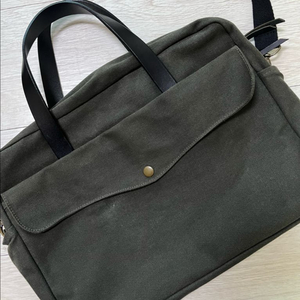 모노 캔버스 브리프케이스 (오트그린) 이미지