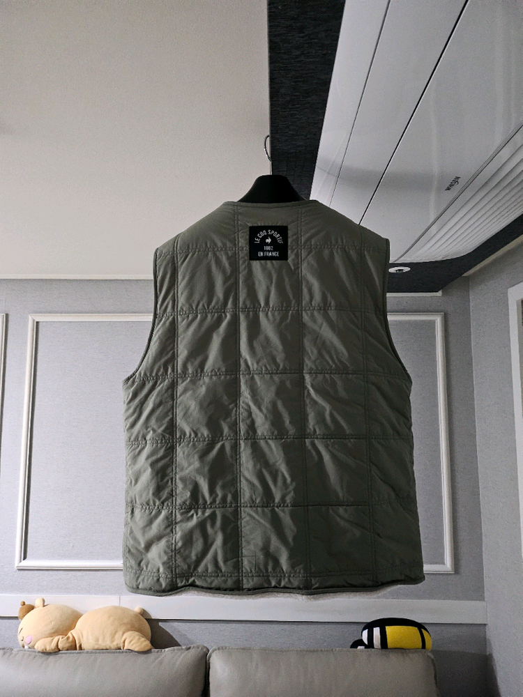 [거의 새것] 르꼬끄 리버서블 양면 퀼팅 패딩 조끼 베스트--1