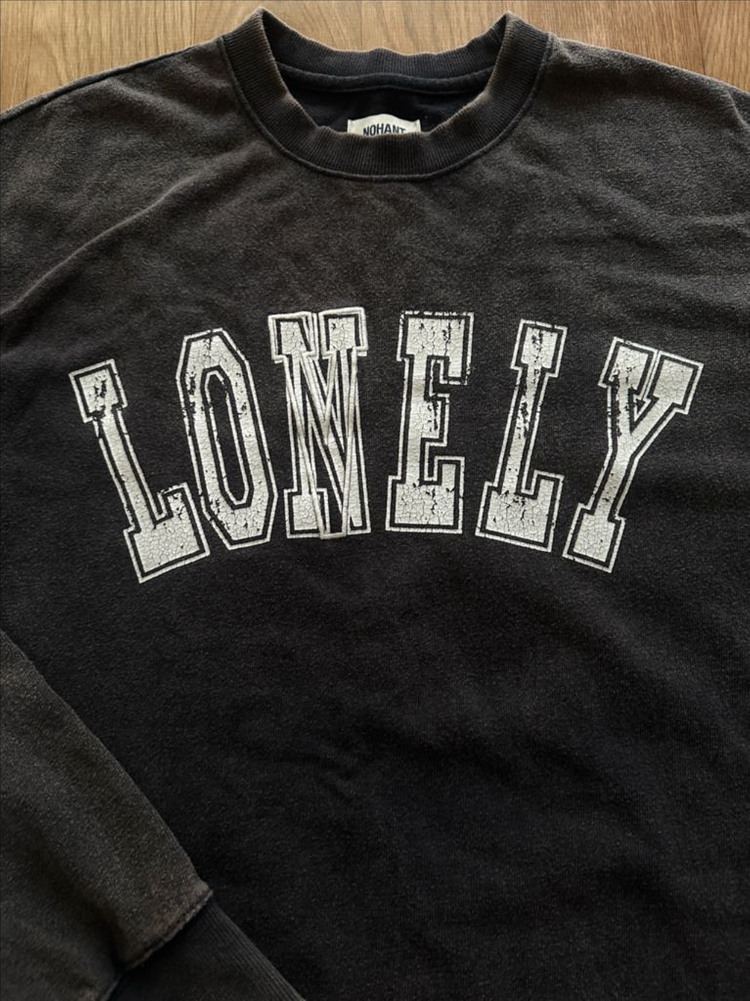 노앙 러블리 슬리브리스 티셔츠 차콜 이미지