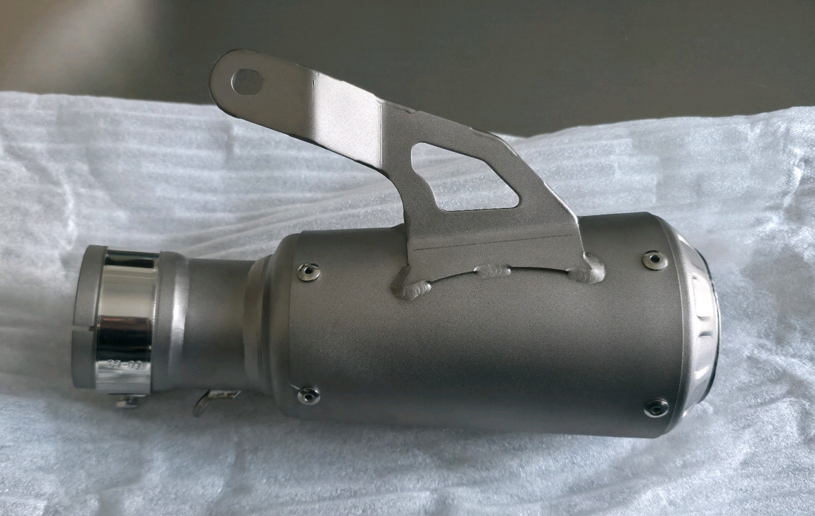 [가품] S1000RR 아크라포빅 슬립온 / 퀄리티 좋음 / 네고 가능--1