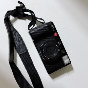 라이카 AF-C1 필름 카메라 이미지