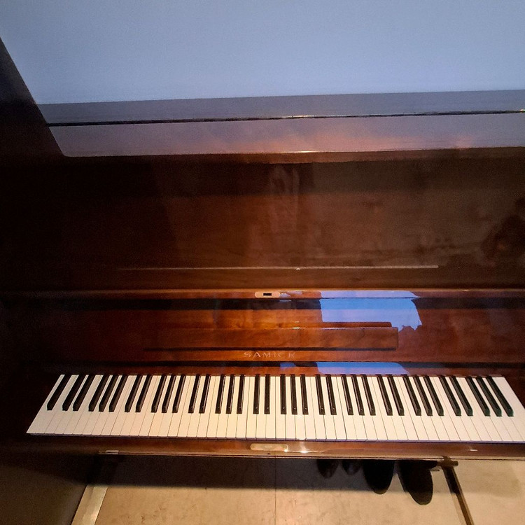 상태 최상 삼익 고급 업라이트 피아노 (WG-9C) 이미지