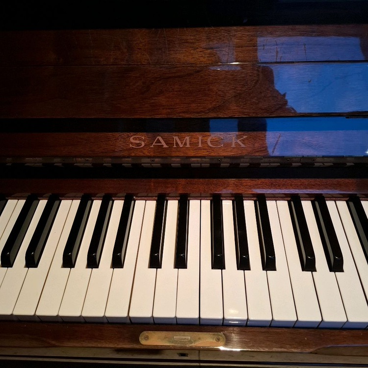 상태 최상 삼익 고급 업라이트 피아노 (WG-9C) 이미지