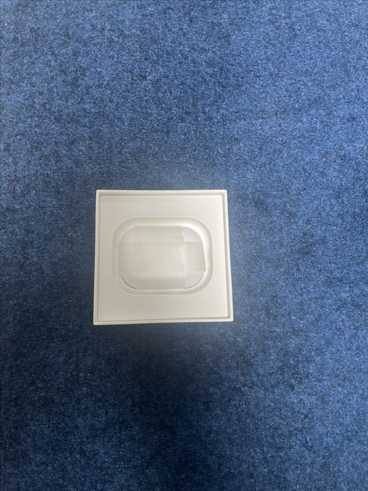 에어팟 프로 2세대 풀박스 이미지