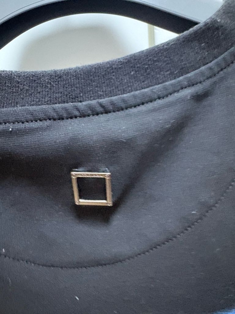 (정품, 50사이즈) 우영미 플라워 반팔티 이미지