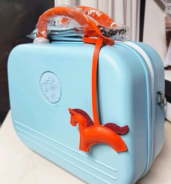 스타벅스 와일드테일 캐리어백 미개봉 새상품 판매--1