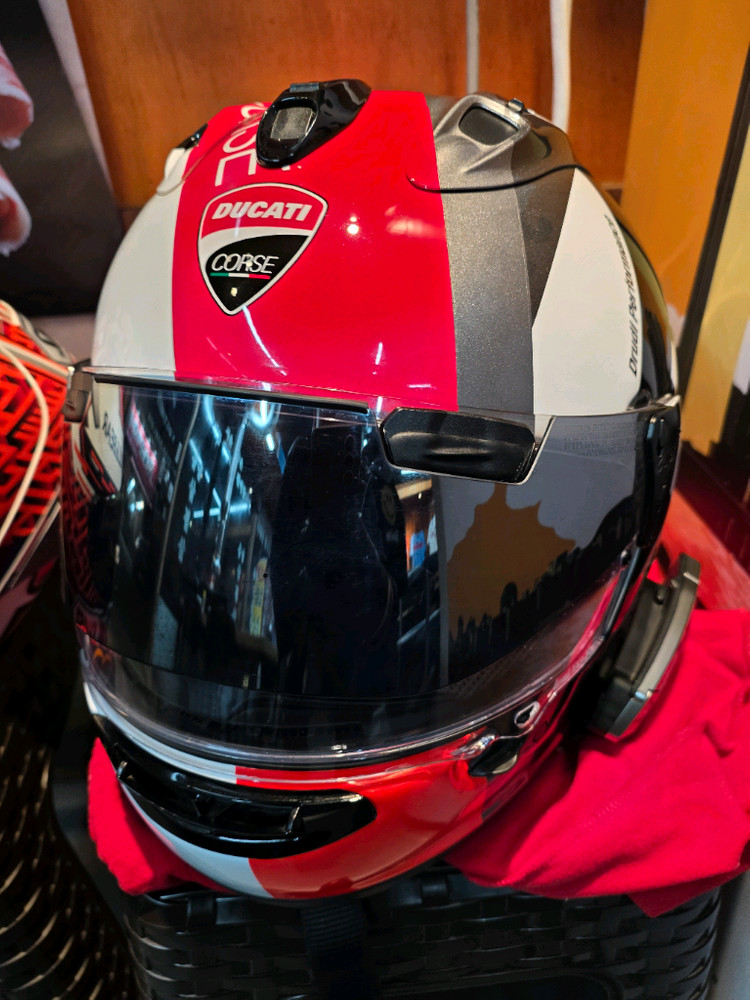 두가티(아라이)L사이즈 소장용--0