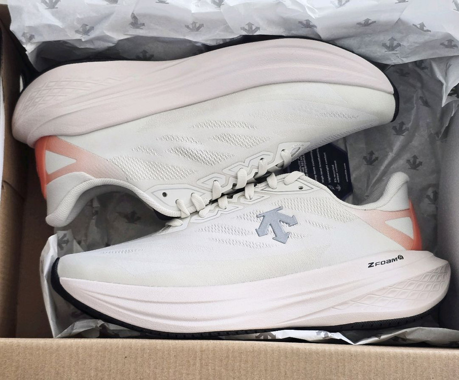 데상트 운동화 에너자이트 슈퍼 V5 240 이미지