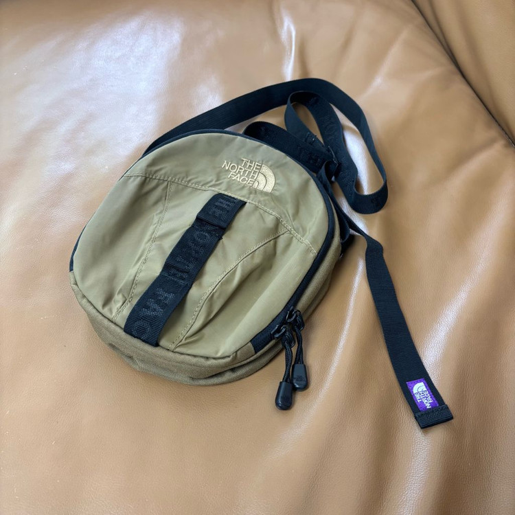 나나미카 노스페이스 퍼플라벨 샤코슈 크로스백 가방 이미지