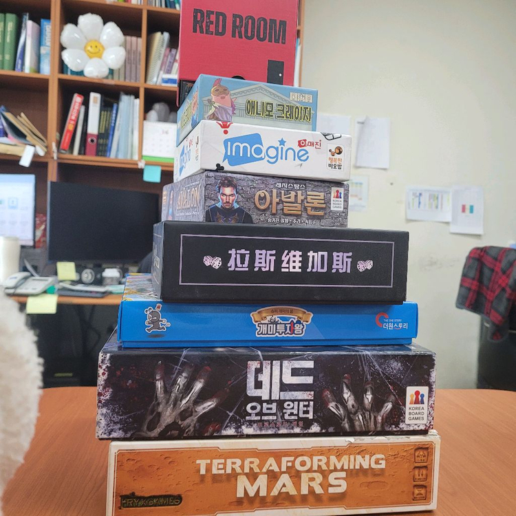 보드게임 일괄(테라포밍 마스데드오브윈터애니모크레이지이매진레드룸아발론개미투자왕라스베가스로얄) 이미지