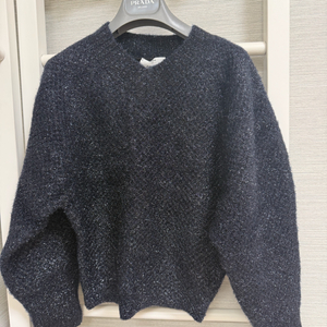 오브제 펄 니트 95 사이즈 딥네이비 색상