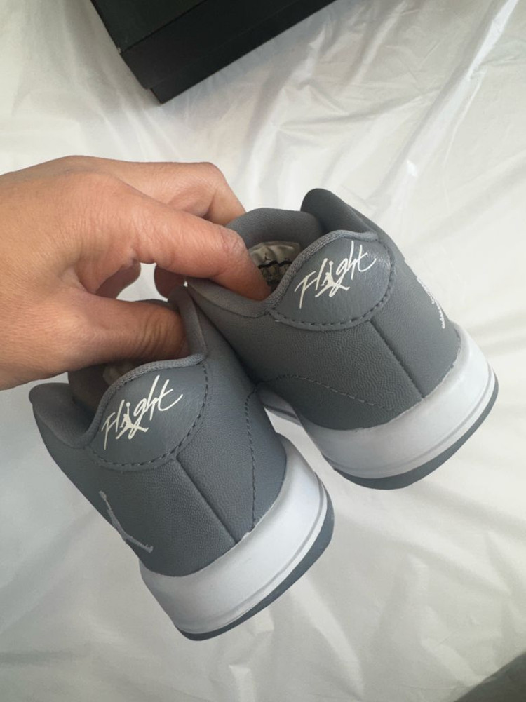 나이키 조던 플라이트 키즈 운동화 그레이 140 새상품 이미지