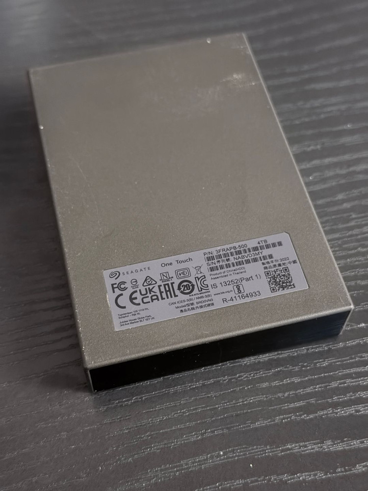 씨게이트 외장하드 4TB 팝니다. 이미지