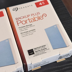 씨게이트 외장하드 4TB 미개봉 새상품 팝니다. 이미지