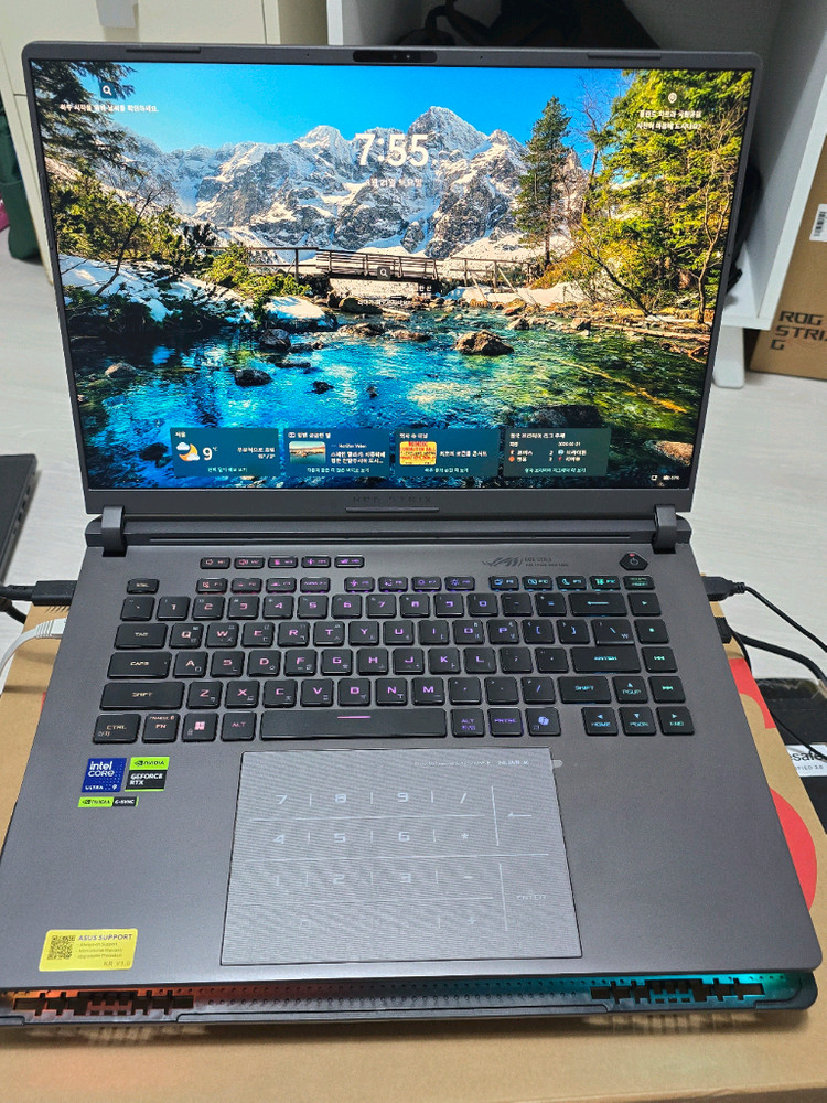 ASUS ROG Strix G16 RTX5080게이밍 노트북--5
