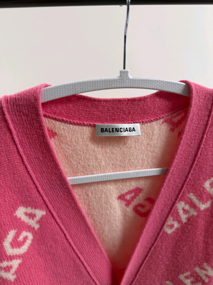 발렌시아가 멀티로고 롱 가디건 S--2