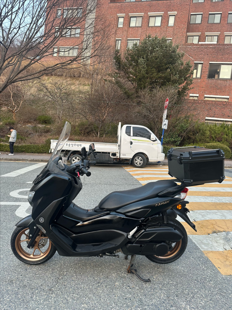 23년식 nmax125 ABS 오토바이 팝매해요--4