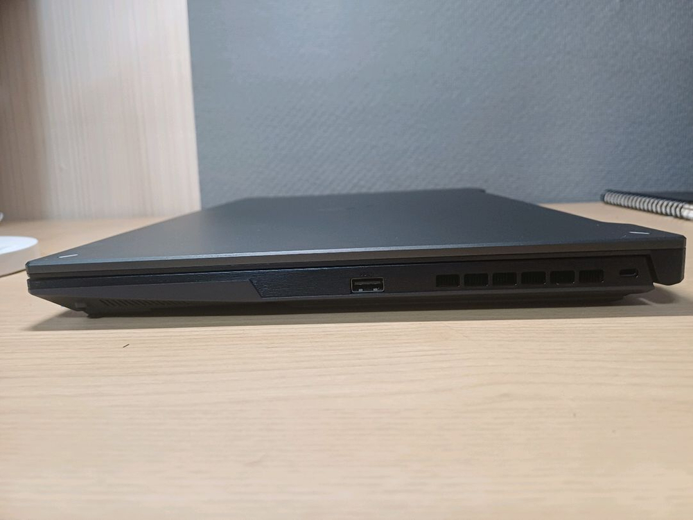 [S급/풀박스]ASUS TUF F17 (RTX 4070 /i7-13620H/32GB RAM/1TB/WIN11pro) 이미지