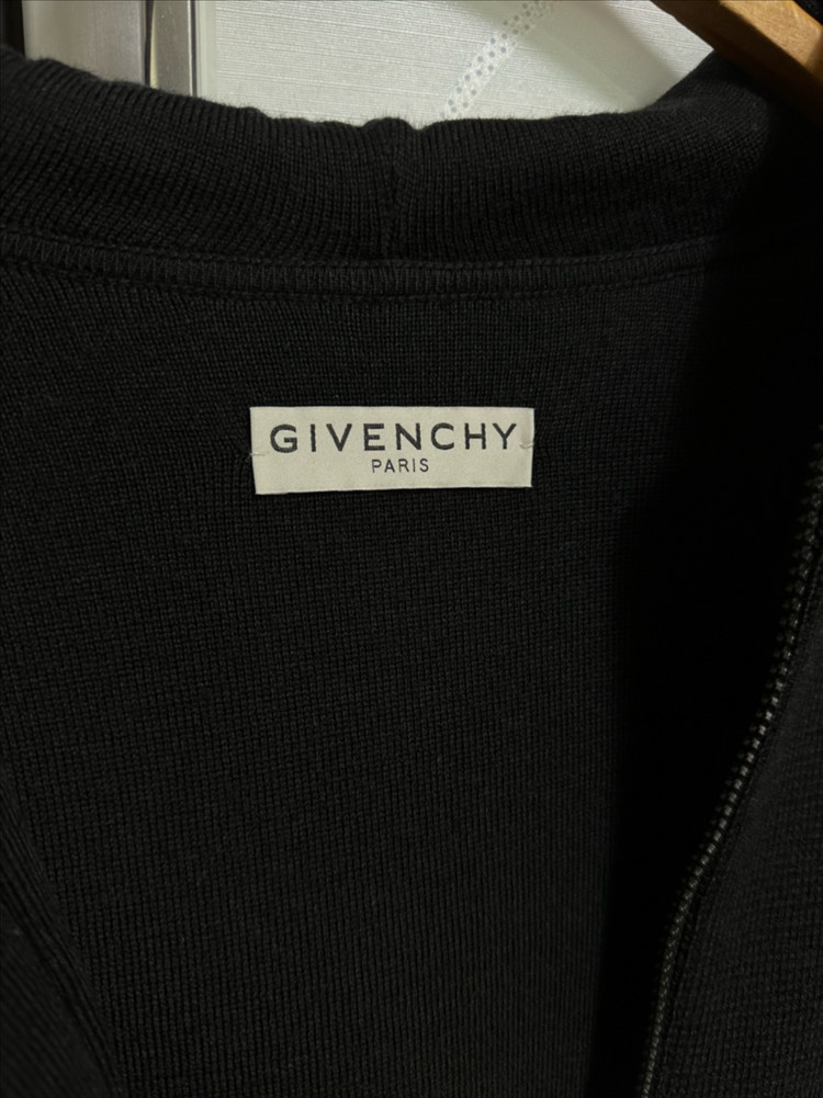 [새상품] 지방시 백로고 니트 봄버 바시티 후드 자켓--4