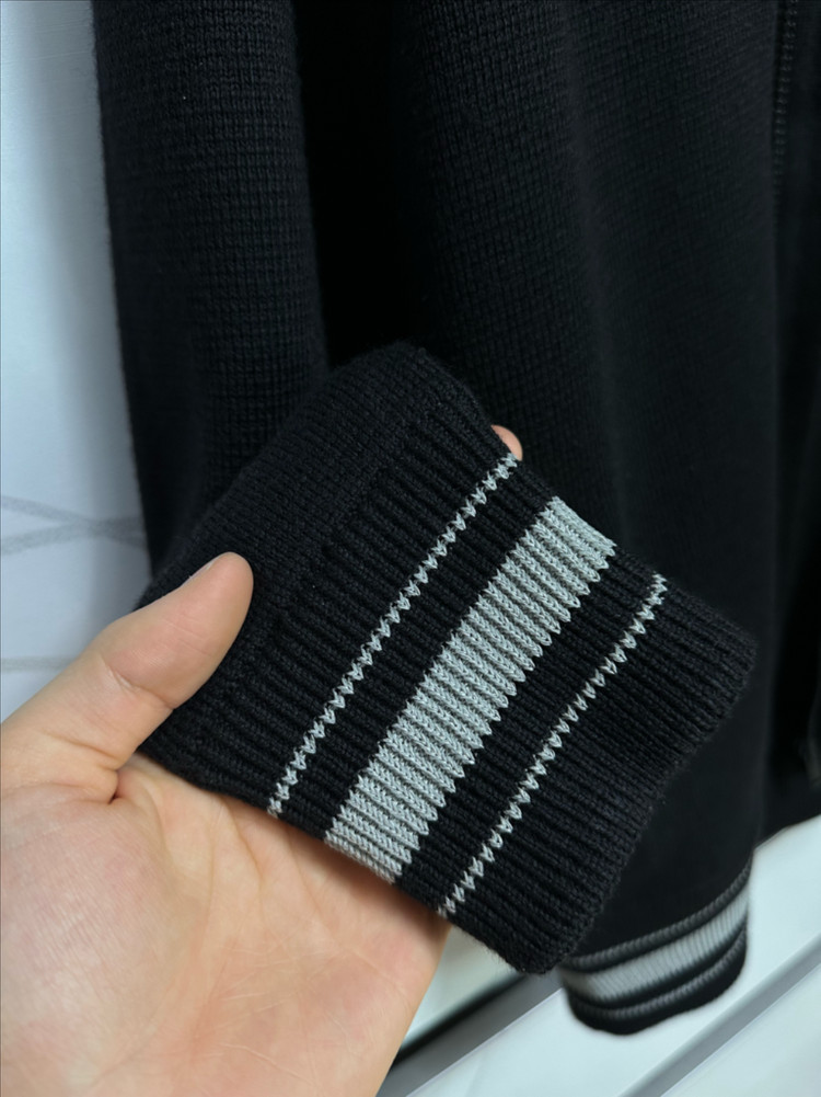 [새상품] 지방시 백로고 니트 봄버 바시티 후드 자켓--5