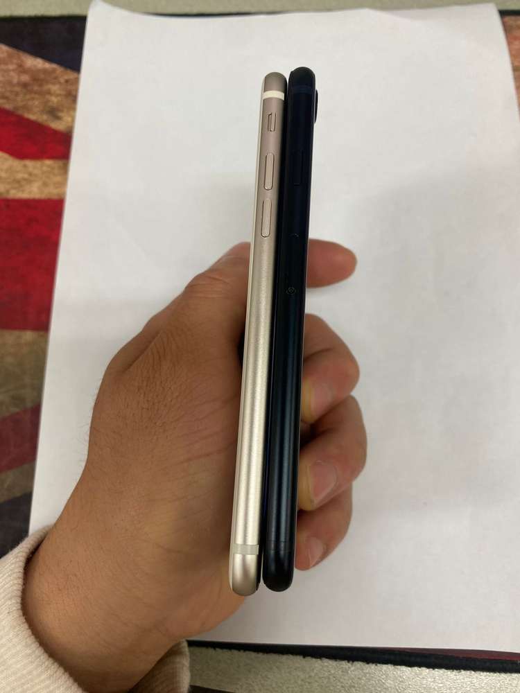 아이폰SE3 128GB 블랙/화이트 특SSS급 중고폰 배터리100% 메인폰 자녀폰 서브폰 세컨폰 이미지