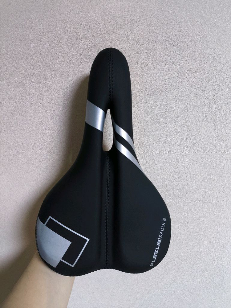 (새상품)푹신한 자전거 안장 남녀 공용--1