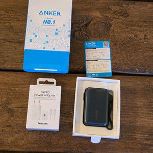 [단순개봉] 앤커 보조배터리 나노 파워뱅크 10,000 블랙 풀박 + 삼성 PD충전기 미개봉