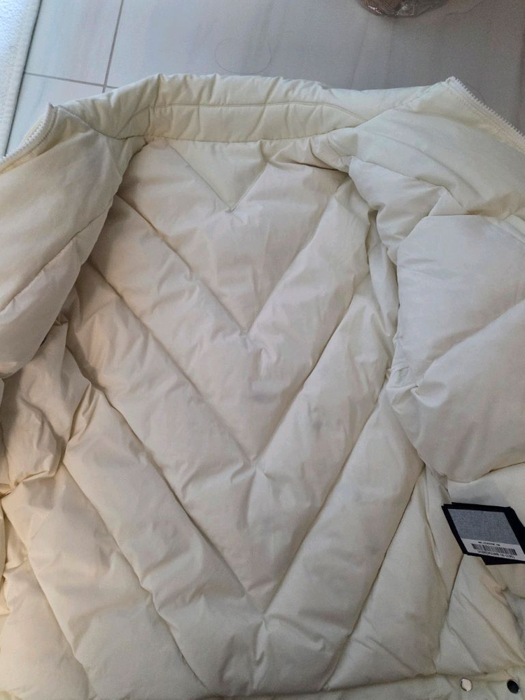 시스템옴므 정품 경량 패딩 아이보리 세미 오버핏 100사이즈 이미지