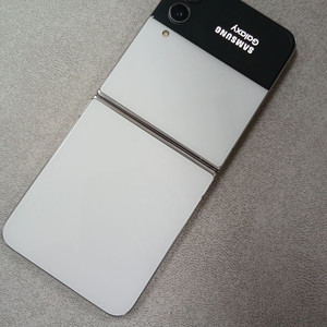 갤럭시Z플립4 256_GB 판매합니다!!