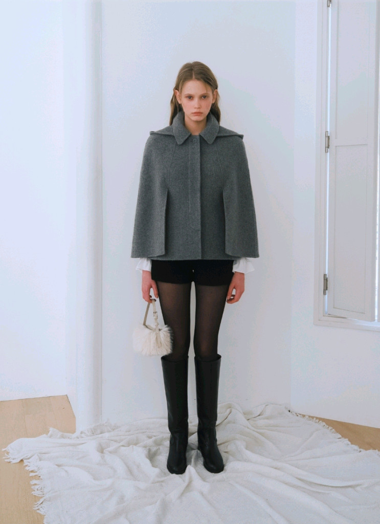 새상품) 르베인 2ND 케이프 후드 핸드메이드 코트 차콜 망토--2