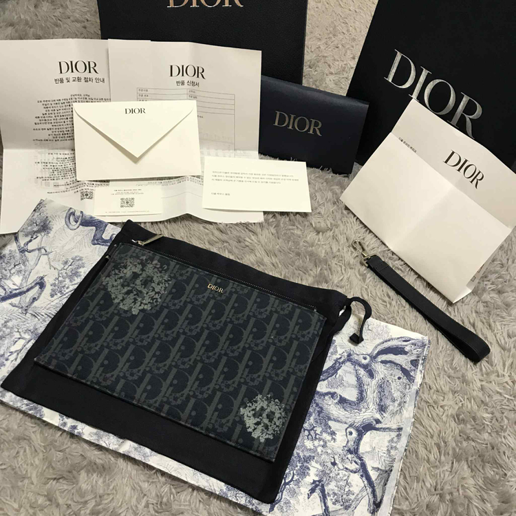 {클로젯}[백화점 풀구성+인보이스]디올 오블리크 A5 데님 클러치백--1