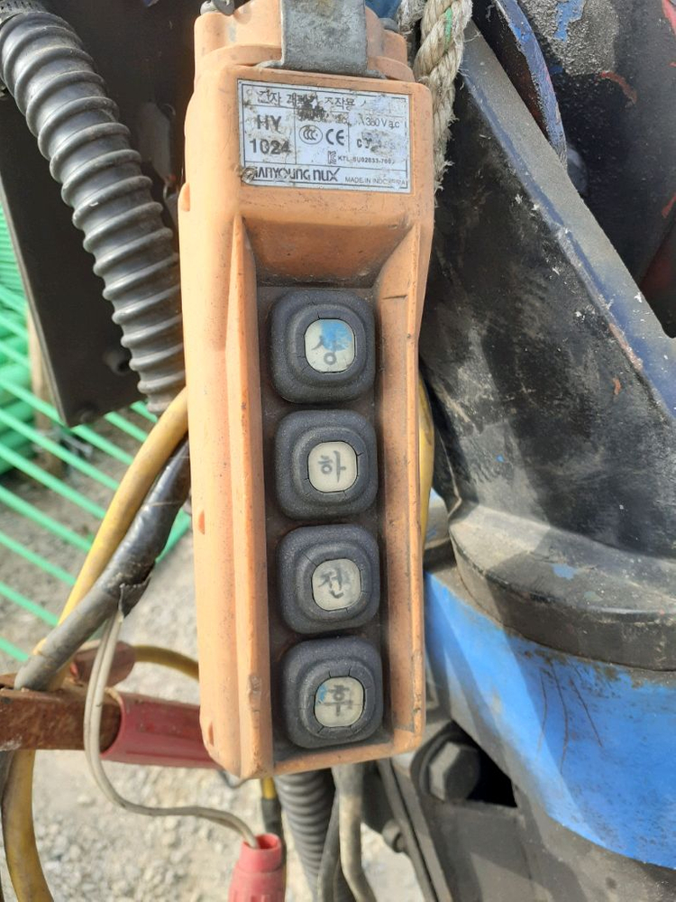 크레인 1톤차량 장착용 이미지