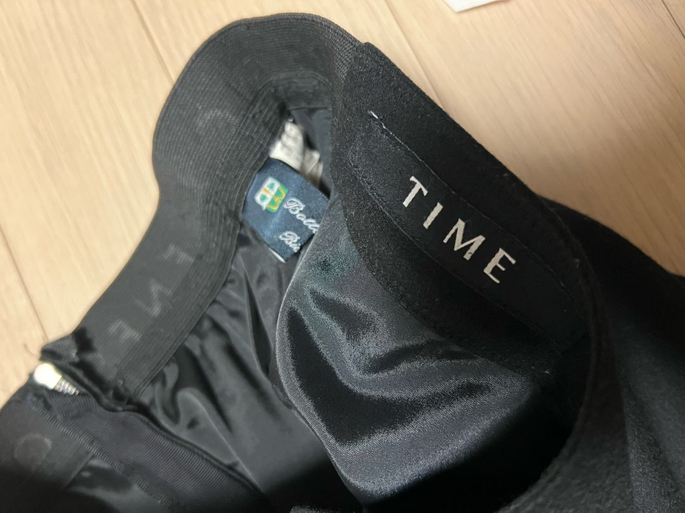 22년 한섬 타임 TIME 백 밴딩 플레어 스커트 울99% 뒷밴딩 롱치마 블랙 검정 이미지