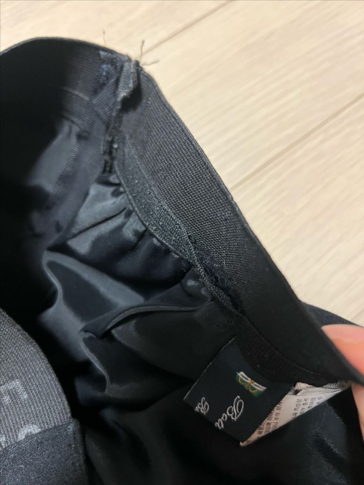 22년 한섬 타임 TIME 백 밴딩 플레어 스커트 울99% 뒷밴딩 롱치마 블랙 검정 이미지