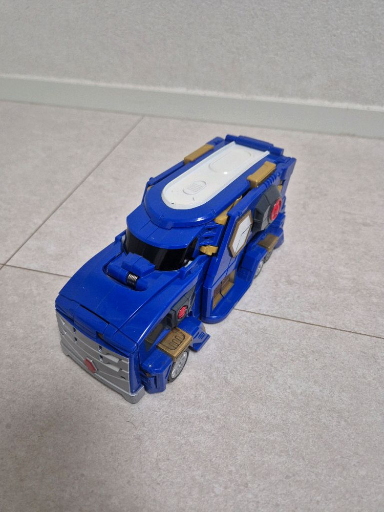 터닝메카드 메가테릭스 이미지