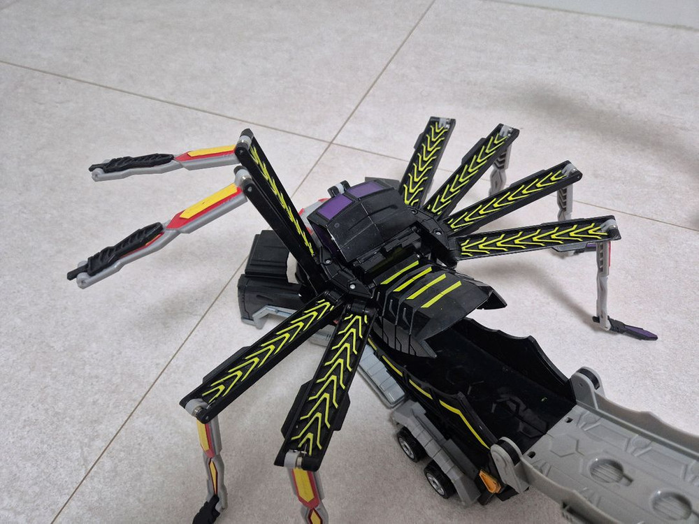 터닝메카드 메가스파이더 & 메가드래곤 (하자) 이미지