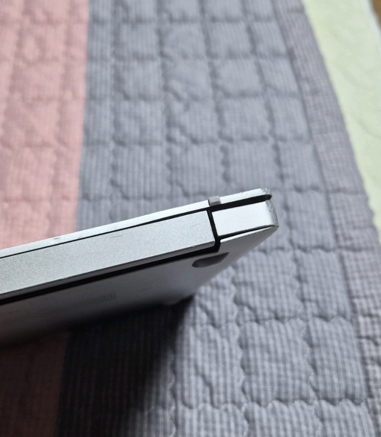 삼성노트북 갤럭시북 NT750XDZ i5 11세대, 16G, 512G+256G--3