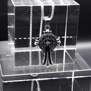 크롬하츠 써지컬 목걸이 이미지