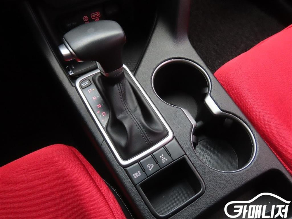 [기아]스포티지 4세대 (QL) 디젤 2.0 4WD 프레스티지 (5인승) #3월급매 이미지