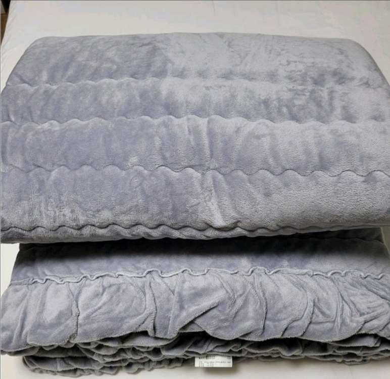 극세사이불(퀸사이즈)외 전부--1