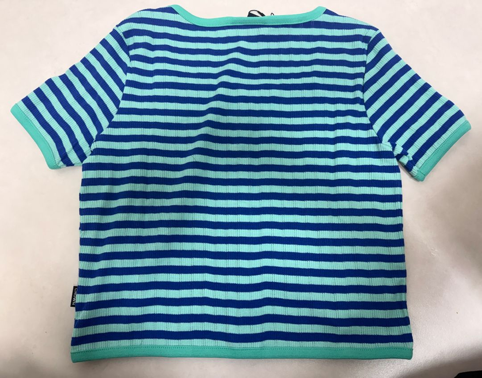 로맨틱크라운 스퀘어넥가디건 M사이즈, 타중 이미지