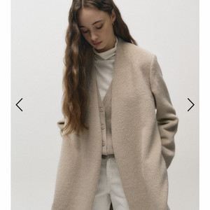 엘로주 elloge 노바 수리 알파카 코트 스노우 베이지 36사이즈 새상품