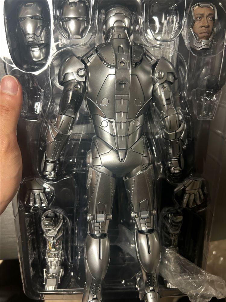 핫토이 아이언맨 피규어 판매 마크2언리쉬드 워머신--2