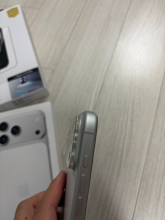 [S급/자급제] 아이폰 17 프로맥스 256GB 실버 (배터리 100% / 영수증 포함)--3