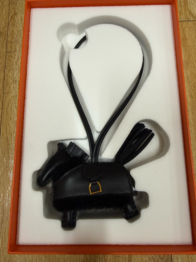 에르메스 로베오 백 참 새상품/네고가능--0