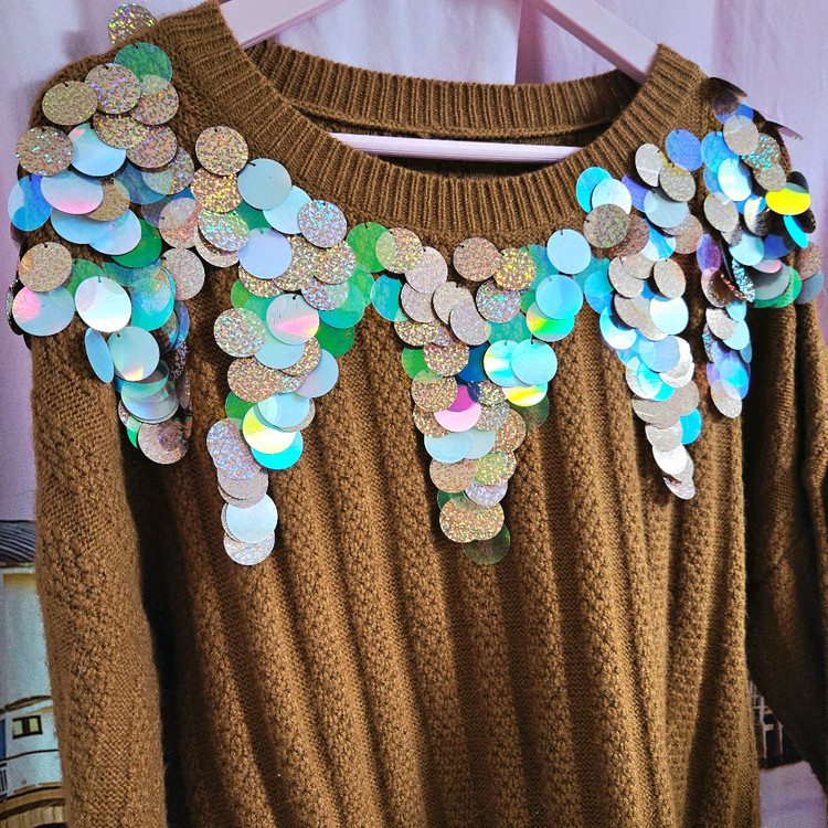 포도 스팽글 브라운 니트--1