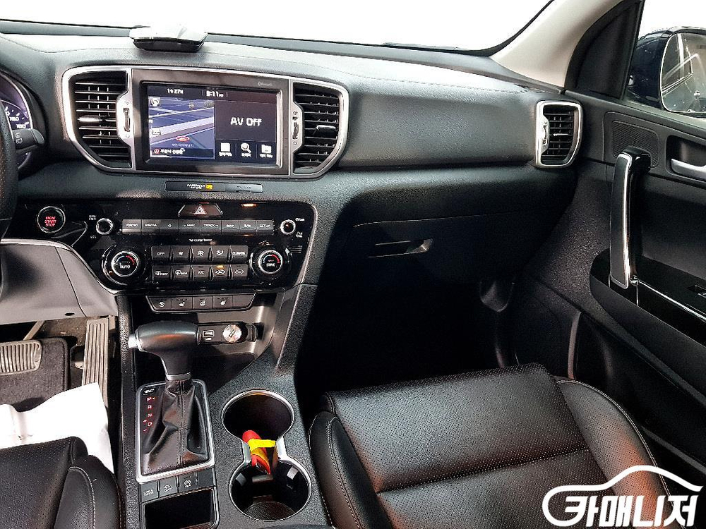 [기아]스포티지 4세대 (QL) 디젤 2.0 2WD 노블레스 플러스 #3월급매 이미지