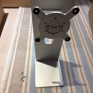 KUYCON 짭디알 CNC 27인치용 모니터스탠드 이미지