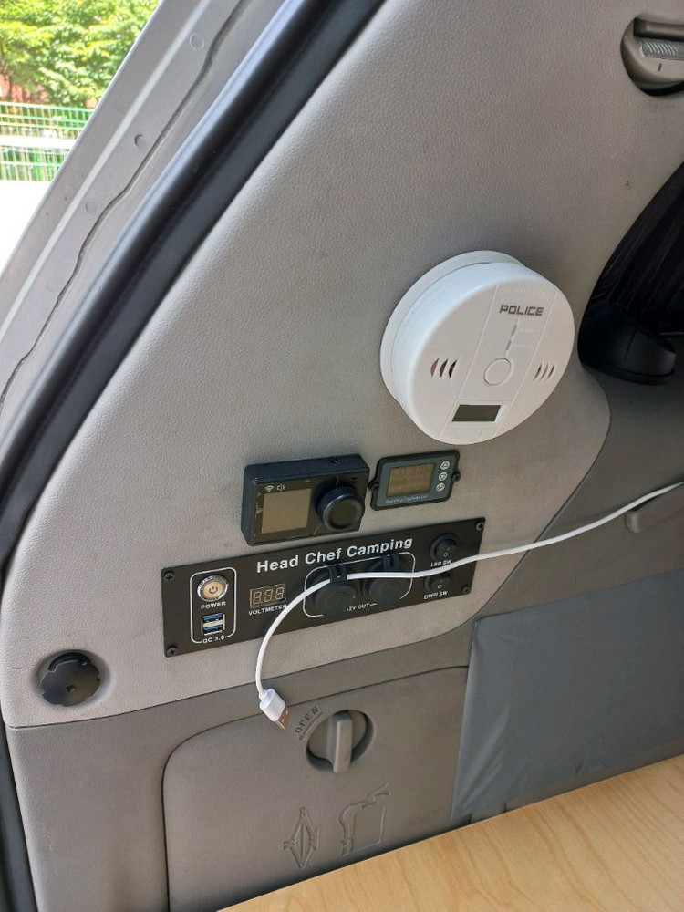 기아 카니발 캠핑카 500만원 이미지