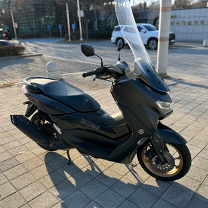 야마하 nmax155 23년 abs 짧은키로수 판매합니다